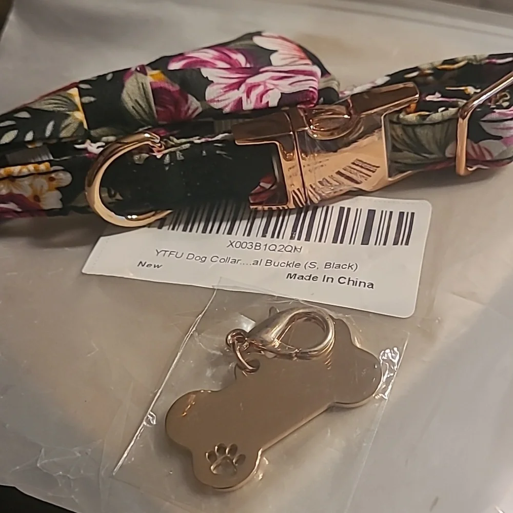 New with tags! Bright black floral rose bow collar & gold dog bone tag SMALL